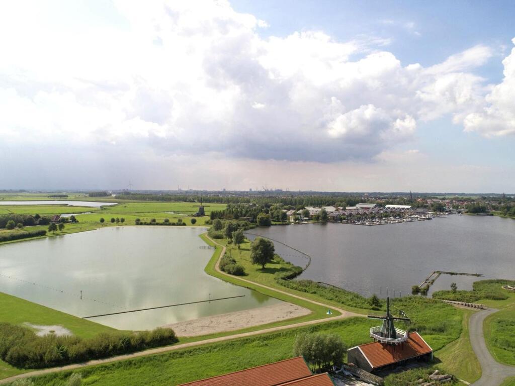 Modern Houseboat With Air Conditioning Located In Marina Uitgeest Extérieur photo